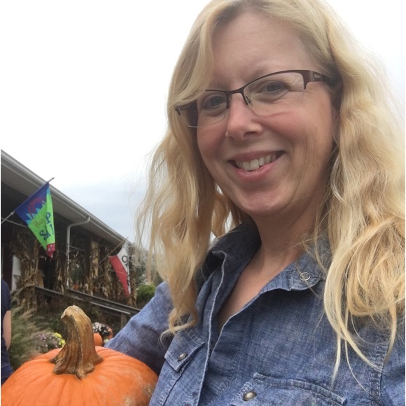 Meet your Posher, Joneshouse - Picture 2 of 7